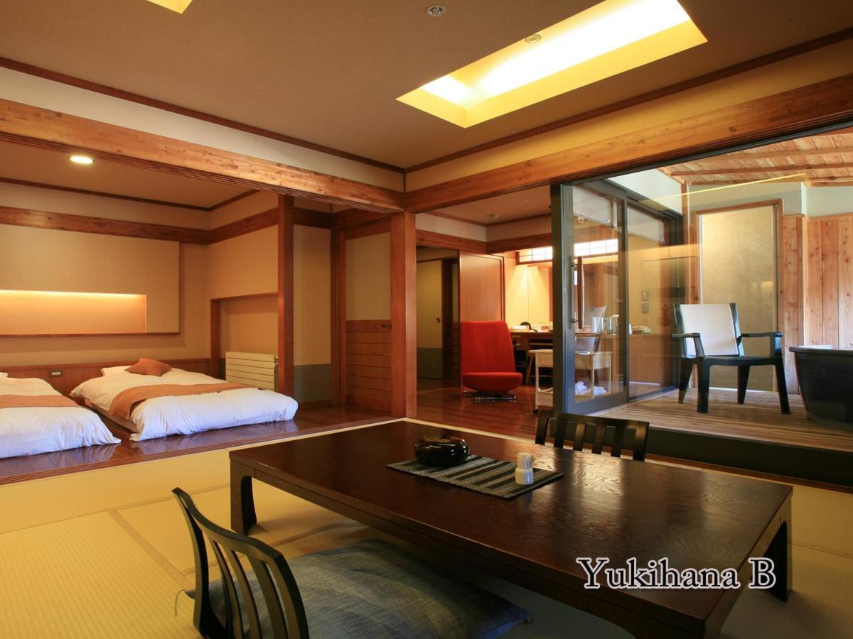 Hotel Taisetsu Onsen&Canyon Resort Kamikawa  Buitenkant foto